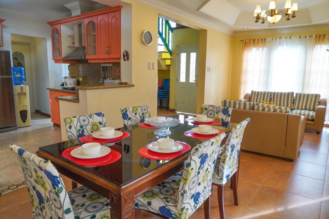 Charming Tagaytay Vacation Home Tagaytay City Exterior foto